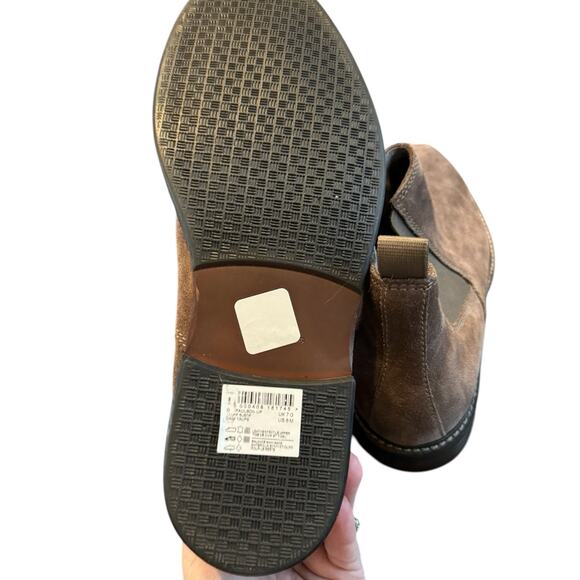 Mens NWT Clarks Paulson boots main image 5